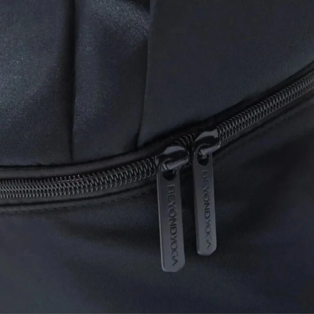 Beyond Yoga Convertible Gym Bag Black Nylon Backpack Shoulder Tote Travel School